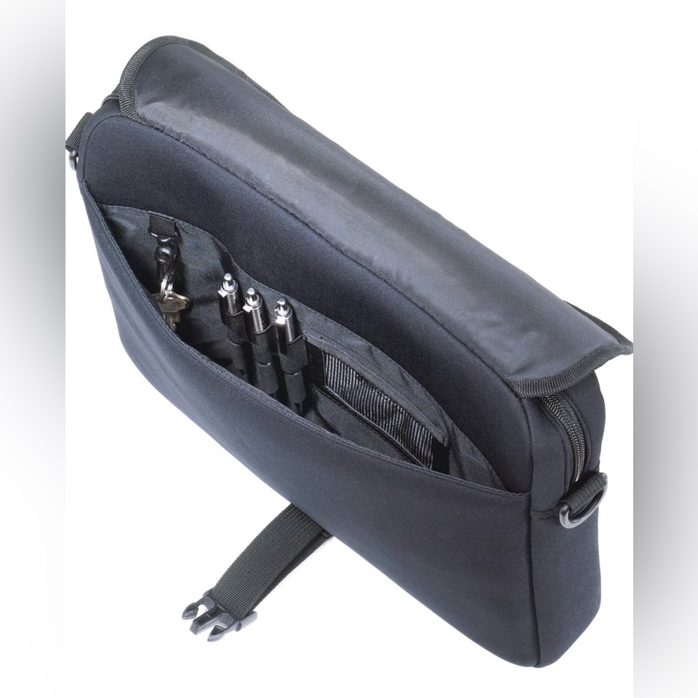 Targus Cvr200 Slip Labtop / Notebook Case - image 8